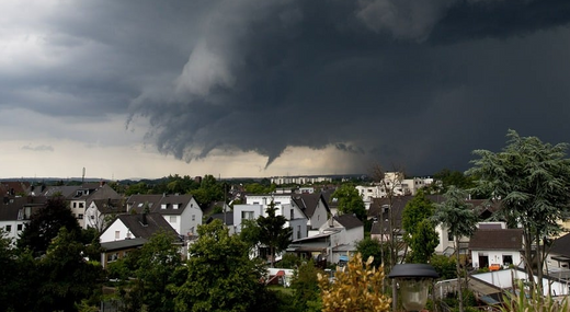 Flat Roof Insurance Claims: What You Need to Know After a Storm