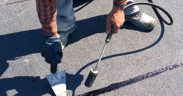 Fixing Rise Shape How to Fix Loose or Lifting Edges on Roofing Felt – Flat Roofing Systems