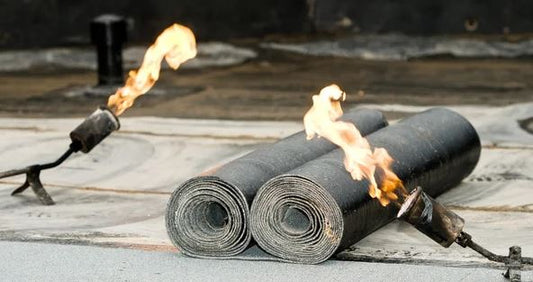 What Are the Differences Between Bitumen and Polyester-Based Felts?