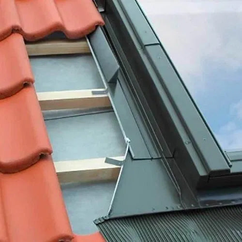 FAKRO EHN-A Flashing Kit – For Interlocking Roof Tiles up to 90mm Thick