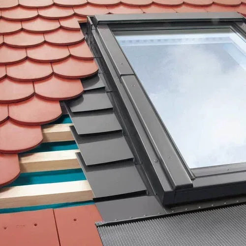 FAKRO EPV Flashing Kit for Plain Roofing Tiles – For Non-Interlocking Plain Tiles up to 16mm Thick