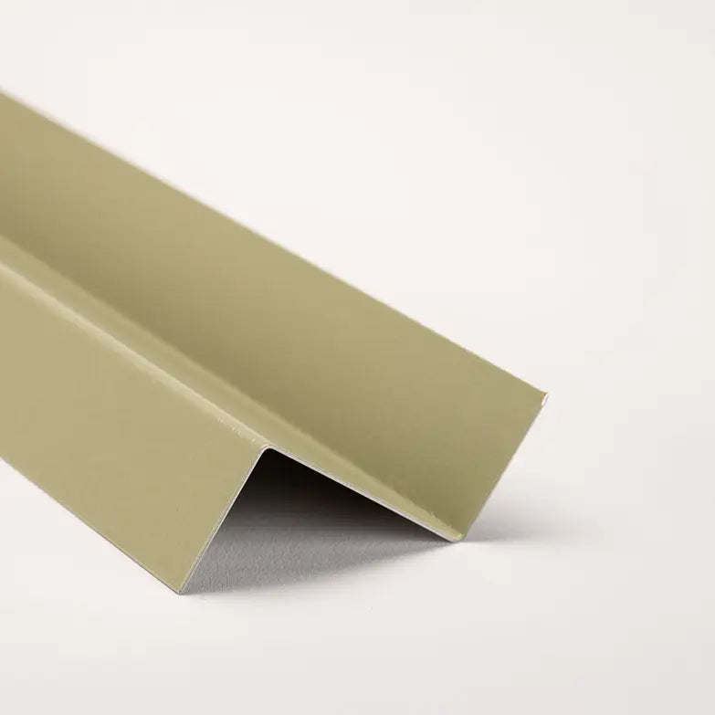 Z-Shaped Metal Trim 3m - PVC Plastisol